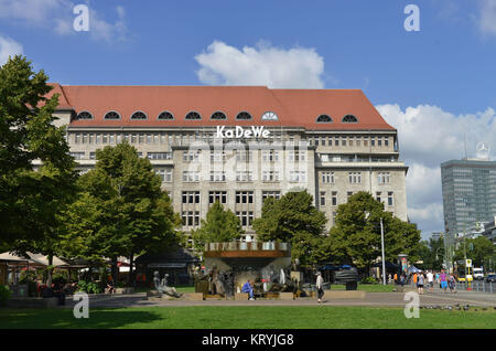 KaDeWe Tauentzienstrasse, bellezza di montagna, Berlin, Germania / bellezza di montagna, Schoeneberg, Deutschland / Schöneberg Foto Stock