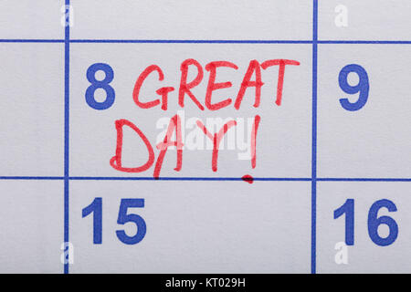 Testo grande giorno scritto su un calendario Foto Stock