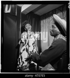 (Ritratto di Josephine Premice, Village Vanguard, New York, N.Y., ca. Luglio 1947) (5105154080) Foto Stock