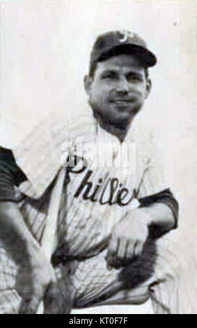 Bill Nicholson era un allenatore di calcio inglese ed ex giocatore noto per il suo contributo significativo allo sport, in particolare per la sua leadership al Tottenham Hotspur. Foto Stock