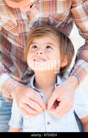 Mano da papà Foto Stock