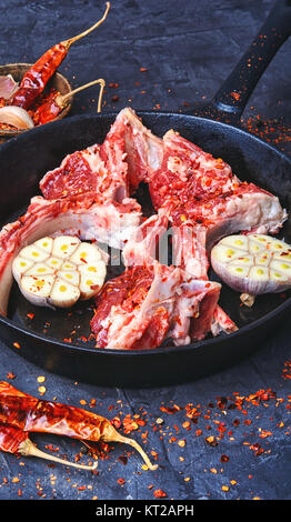 La carne sulla nervatura di agnello Foto Stock