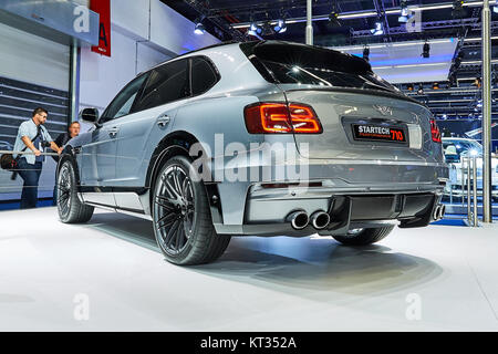 Francoforte, Germania - 12 Settembre 2017: 2017 Bentley Bentayga W12 da Startech presentati sulla 67-th Frankfurt International Motor Show(IAA) in m Foto Stock