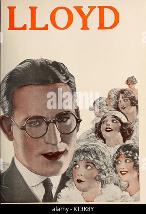 La pubblicità "Girl Shy" (seconda parte) promuove il film muto del 1924 diretto da Fred C. Newmeyer e Sam Taylor, con Harold Lloyd. L'annuncio enfatizza gli elementi comici del film e il suo fascino unico. Foto Stock