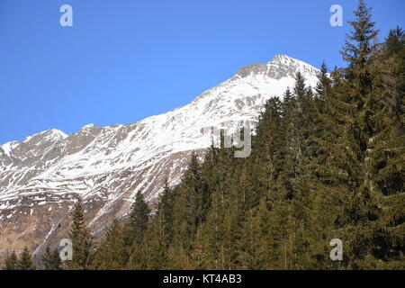 Tirolo orientale,winkeltal,villgrater montagne,l'inverno,neve, ghiaccio,hochalmspitze,valley Foto Stock