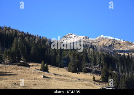 Tirolo orientale,winkeltal,villgrater montagne,l'inverno,neve, ghiaccio,hochalmspitze,valley Foto Stock