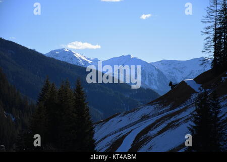 Tirolo orientale,winkeltal,villgrater montagne,l'inverno,neve, ghiaccio,hochalmspitze,valley Foto Stock