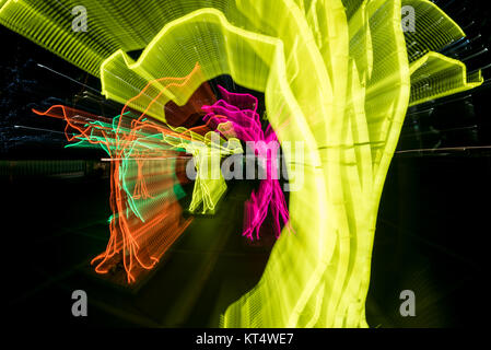 Lumen, tracce di luce serie da David Ogle, Broadgate Square, Londra Foto Stock