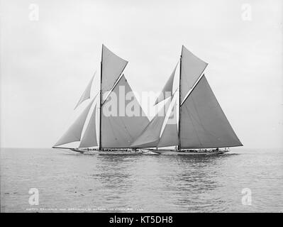 Reliance & Shamrock III Foto Stock