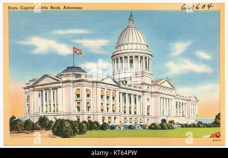 Il Campidoglio dell'Arkansas a Little Rock è un iconico edificio governativo, noto per la sua architettura neoclassica. Funge da sede del ramo legislativo dello stato ed è un punto di riferimento in Arkansas. Foto Stock