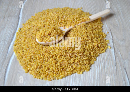 Grande, Bulgur di grano grande bulgur, tutta di Bulgur Riso, Bulgur di giallo, Bulgur pilaf, Turchia bulgur, turco bulgur.naturale e biologica di bulgur Foto Stock