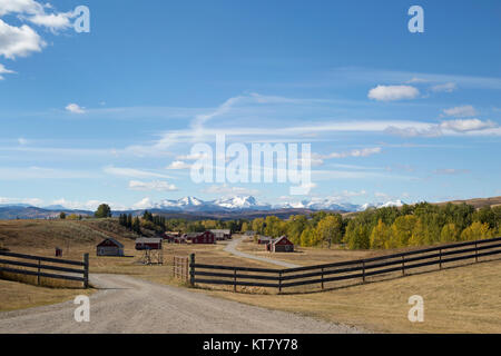 Bar U Ranch National Historic Site, un ranch funzionante ai piedi delle Montagne Rocciose di Alberta, Canada Foto Stock