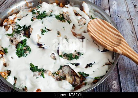 Un vegetariano pasta cotta al forno Foto Stock