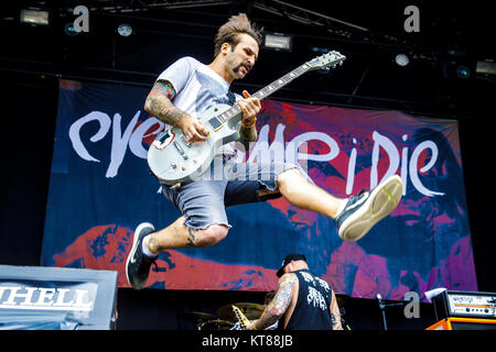 La American metalcore band ogni volta che muoio esegue un concerto dal vivo durante il danese la musica heavy metal festival Copehell 2017 a Copenaghen. Qui il chitarrista Giordania Buckley è visto dal vivo sul palco. Danimarca, 22/06 2017. Foto Stock