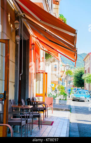 Sorrento, Italia - 30 Settembre 2017: Street restaurant in Agerola, Costiera Amalfitana, Italia Foto Stock