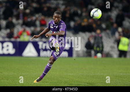 Toulouse (Francia) Novembre,29 2017 francese campionato Fooball Ligue 1 stagione il 2017-2018 Toulouse FC contro OGC Nice Max GRADEL Credito: Sebastien Lapeyrere/Alamy Live News. Foto Stock