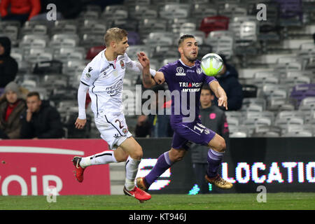 Toulouse (Francia) Novembre,29 2017 francese campionato Fooball Ligue 1 stagione il 2017-2018 Toulouse FC contro OGC Nice ANDY DELORT Credito: Sebastien Lapeyrere/Alamy Live News. Foto Stock