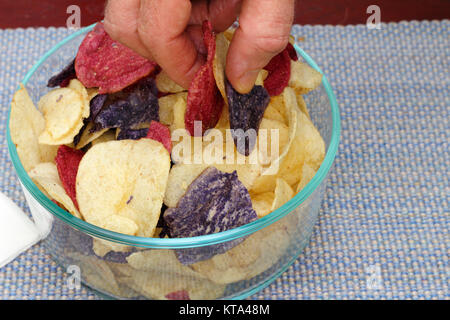 La scelta di rosso, bianco e blu Potato Chips Foto Stock