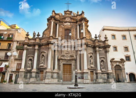 Chiesa di Sant'Anna street, Palermo, Sicilia. Foto Stock