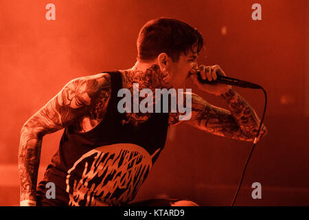 Il vocalist americano e musicista Mitch Lucker esegue un concerto dal vivo al Roskilde Festival 2012. Danimarca, 08/07 2012. Foto Stock