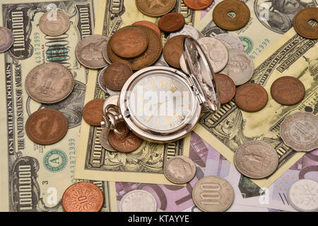 Il concetto di business il tempo è denaro Foto Stock