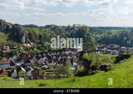 Pottenstein in der Abendsonne Foto Stock