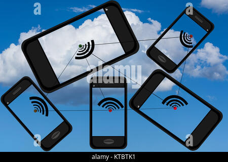 Kollektion diverser smartphone. Konzept Vernetzung und Kommunikation von verschiedenen Medien. Foto Stock