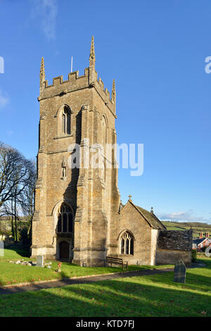 San Pietro e di san Paolo la Chiesa, Charlton Horethorne, South Somerset del XIV secolo con torre quattrocentesca Il Grade ii Listed Foto Stock