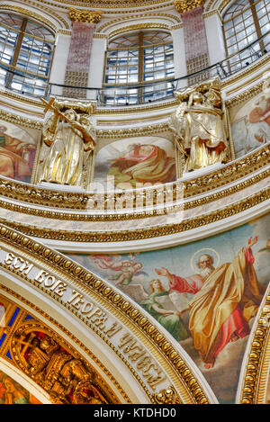 Campanile interno con affresco, St Isaac, Sito Patrimonio Mondiale dell'UNESCO, San Pietroburgo, Russia Foto Stock