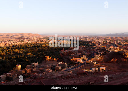 Alto Atlante, chiamato anche il Grand Montagne Atlas è una catena montuosa nel centro del Marocco Foto Stock