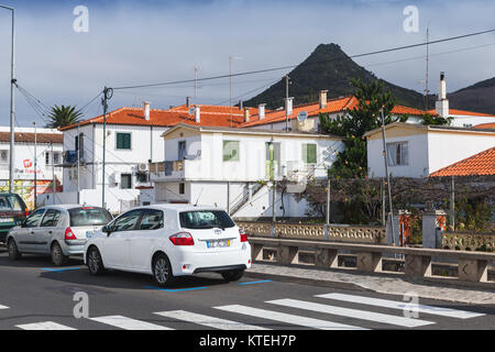 Vila Baleira, Portogallo - 18 agosto 2017: Street View di Vila Baleira solo la città e la capitale di Porto Santo Isola di Madeira, gente comune wa Foto Stock