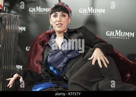 L'attrice Rossy de Palma assiste l'apertura della "Casa di G.H. Mumm' a Madrid con: Rossy de Palma dove: Madrid, Spagna Quando: 23 Nov 2017 Credit: Oscar Gonzalez/WENN.com Foto Stock