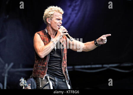 Billy Idol, la cantante inglese e cantautore, esegue un concerto dal vivo presso il norvegese music festival Kollenfest 2012 a Oslo. Norvegia,30/06 2012. Foto Stock