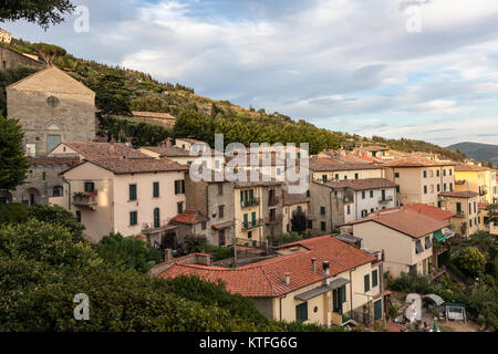 Cittadina collinare di Cortona, Provincia di Arezzo, Toscana, Italia Foto Stock