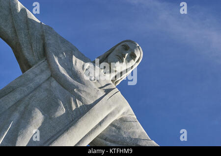 Una statua del Cristo redentore sul Corcovado a Rio de Janeiro in Brasile Foto Stock