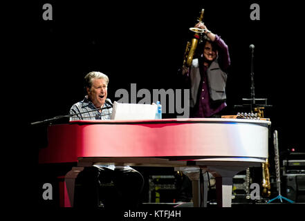 La American surf gruppo rock Beach Boys esegue un concerto dal vivo a Oslo Spektrum. Qui cantante, compositore e musicista Brian Wilson è visto dal vivo sul palco. Norvegia, 31/07 2012. Foto Stock