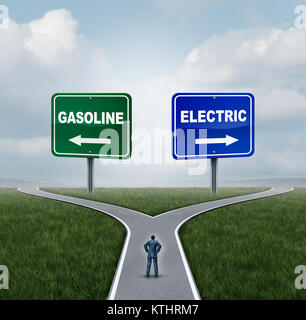 Elettrico o a benzina scelta energia concetto come una persona confusa su un incrocio di decidere tra il gas di alimentazione di combustibile o di alimentazione della batteria. Foto Stock