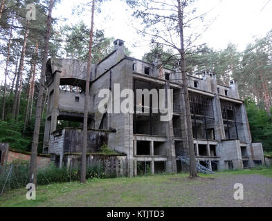 Il BDG Eksploseum (Building Exploseum), inaugurato il 4 luglio 2014, è un museo situato a Bydgoszcz, Polonia. Si concentra sulla storia degli esplosivi, la loro produzione e il loro ruolo nella guerra. Foto Stock