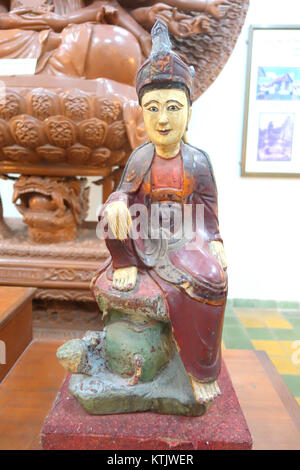 Avalokitesvara, Vietnam, xix secolo D.C., legno laccato Museo di Storia Vietnamita Ho Chi Minh City DSC06022 Foto Stock