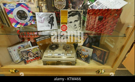 Un carillon in mostra al Beck Isle Museum di Pickering, che mostra la sua intricata maestria artigianale e il significato storico degli strumenti musicali. Foto Stock