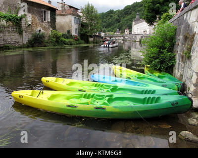 Brantome en Périgord, La Dronne fiume Dordogne, Nouvelle-Aquitaine, Francia, Europa Foto Stock