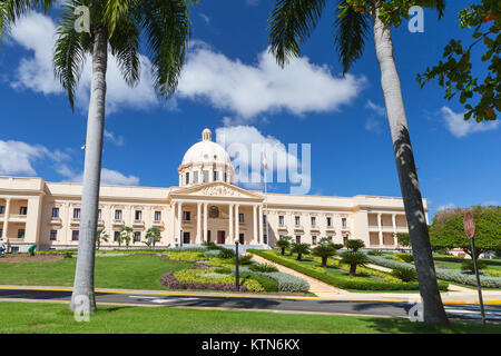 Il Palazzo Nazionale, Santo Domingo, capitale della Repubblica Dominicana Foto Stock