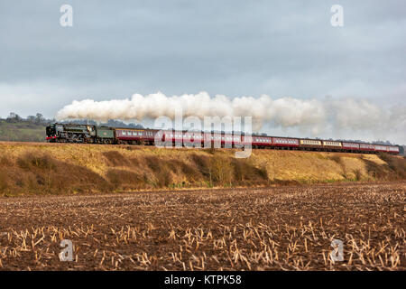 Le cattedrali Express tramite cottura a vapore Newton St Loe Foto Stock