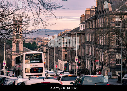 Antiche strade lastricate di Edimburgo Foto Stock