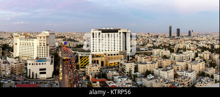 Vista panoramica del nuovo centro di Amman abdali area e quinto cerchio Foto Stock