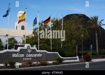 Il Volcan Lanzarote Hotel Playa Blanca, Lanzarote, Isole Canarie, Spagna. Foto Stock