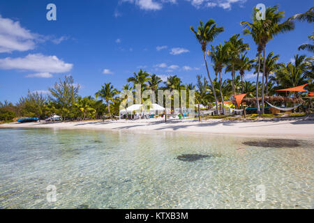 Sunset Beach, Great Guana Cay, Abaco, Isole Bahamas, West Indies, America Centrale Foto Stock