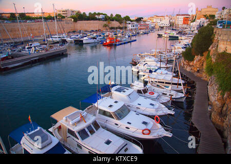 Centro storico di Porto, Ciutadella, Menorca, isole Baleari, Spagna, Mediterraneo, Europa Foto Stock