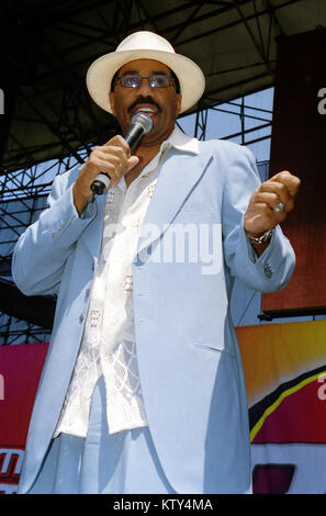 IRVINE, CA - 2002: Steve Harvey raffigurato all stand up prestazioni in Irvine, California nel 2002. Credito: Pat Johnson/MediaPunch Foto Stock