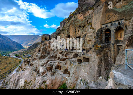 Vardzia, Grotta monastero da Erusheti Mountain, Georgia Foto Stock